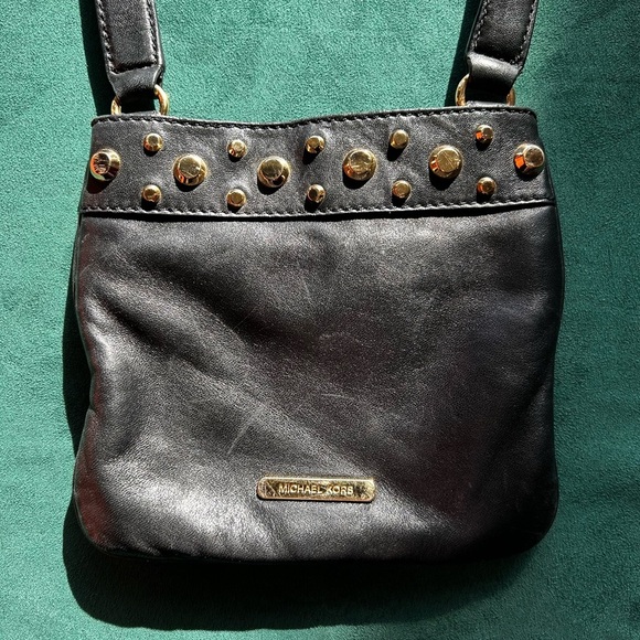 Michael Kors Black Leather Crossbody Bag with gold studs - Picture 3 of 16